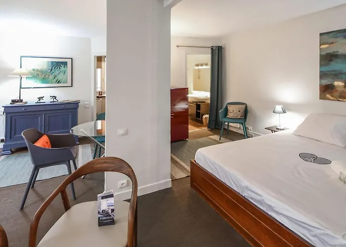 De La Tour - Welkeys Apartmán *