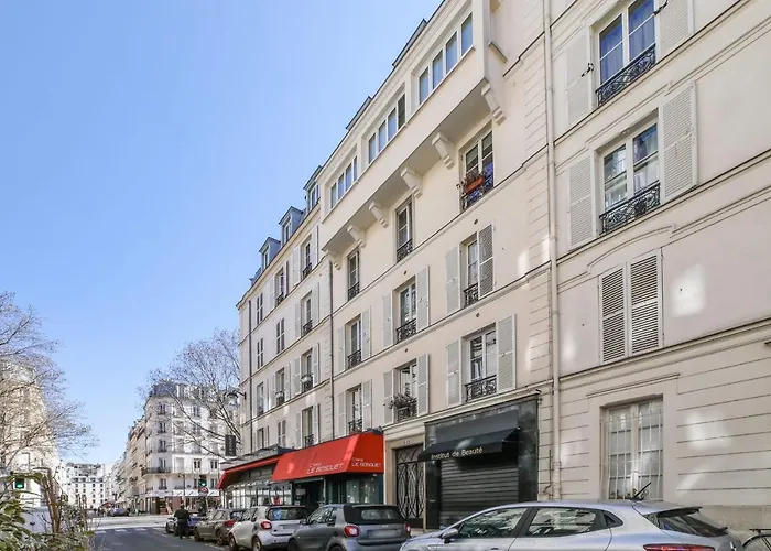 De La Tour - Welkeys Apartamento Paris